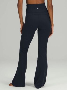 Lululemon Groove Super-High-Rise Flared Pant Nulu™ Size 8